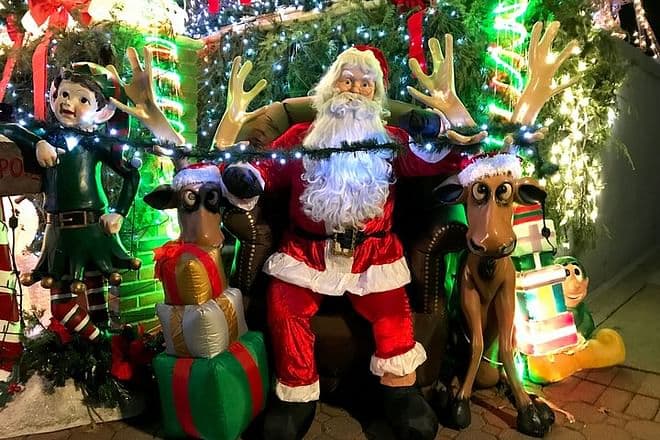 Tour delle luci di Natale a Dyker Heights